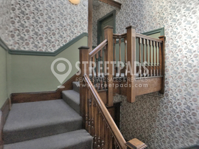 Photos of apartment on Saint Paul St.,Brookline MA 02446