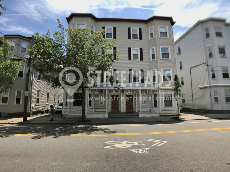 Photos of apartment on Aspinwall Ave.,Brookline MA 02446