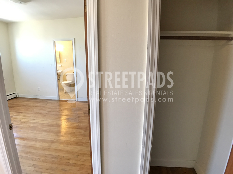 64 Brighton Ave, Allston