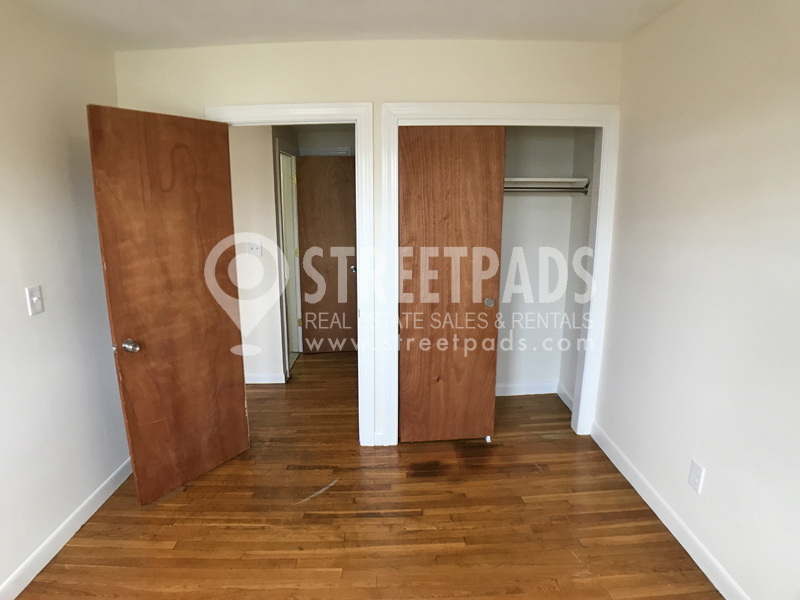 160 North Beacon St, Brighton