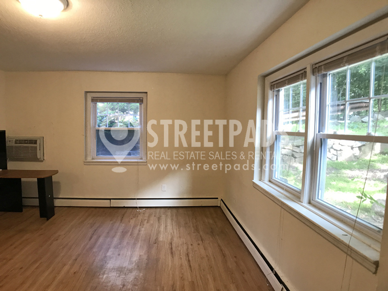 2018 Commonwealth Ave, Brighton