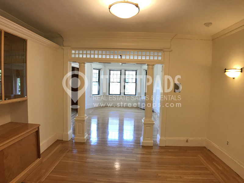 4.5 bed, 2 bath apartment for rent at 109 Saint Paul St Unit 2, Coolidge Corner — photo 21 of 57