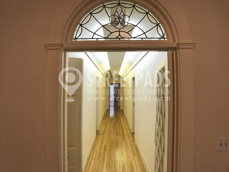 4.5 bed, 2 bath apartment for rent at 109 Saint Paul St Unit 2, Coolidge Corner — photo 22 of 57