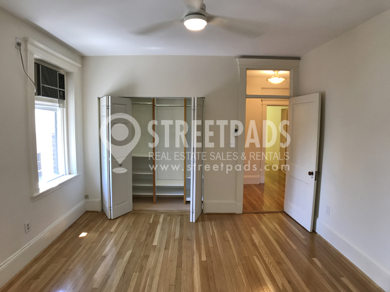 4.5 bed, 2 bath apartment for rent at 109 Saint Paul St Unit 2, Coolidge Corner — photo 40 of 57