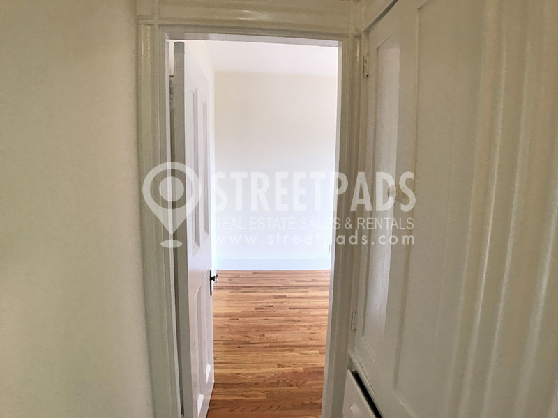 504 Beacon St, Fenway