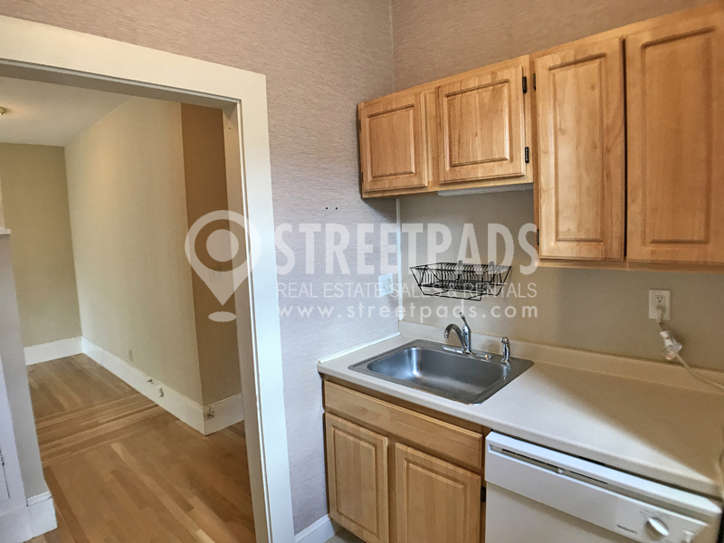 Photos of apartment on Saint Paul St.,Brookline MA 02446