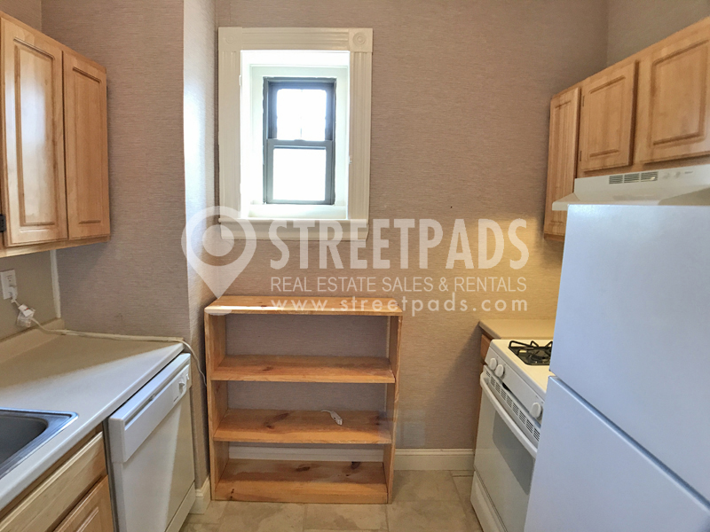 Photos of apartment on Saint Paul St.,Brookline MA 02446