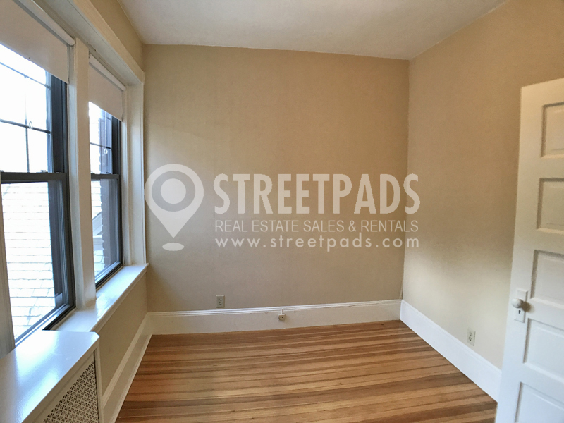 Photos of apartment on Saint Paul St.,Brookline MA 02446