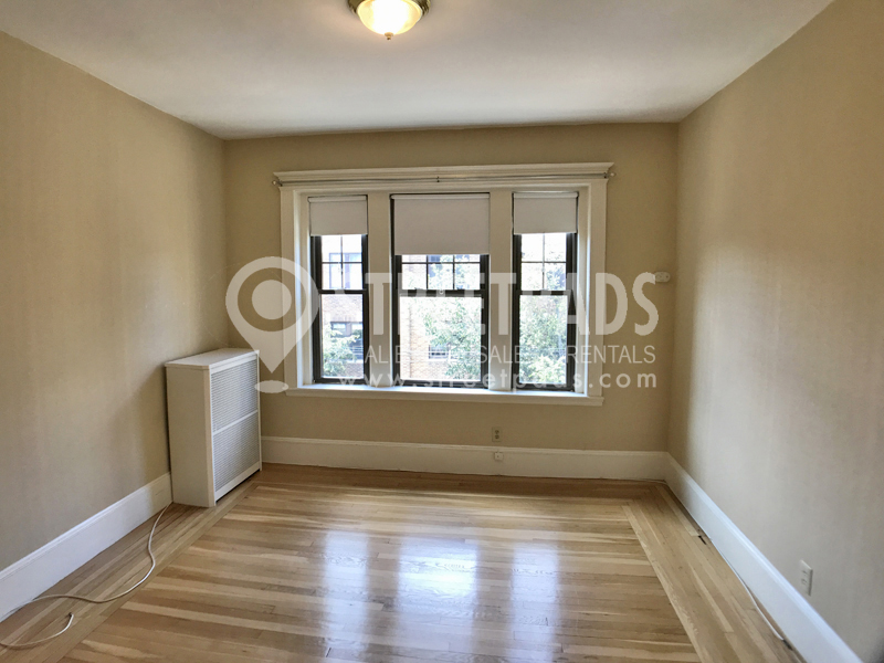 Photos of apartment on Saint Paul St.,Brookline MA 02446