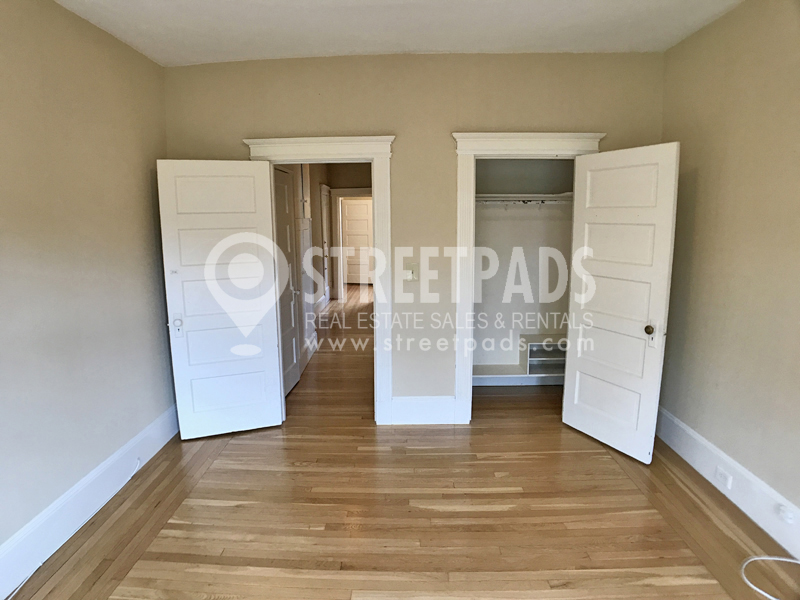 Photos of apartment on Saint Paul St.,Brookline MA 02446