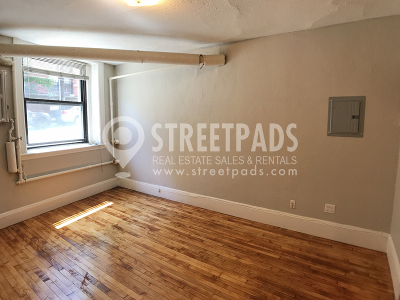 9 Sewall Ave, Coolidge Corner