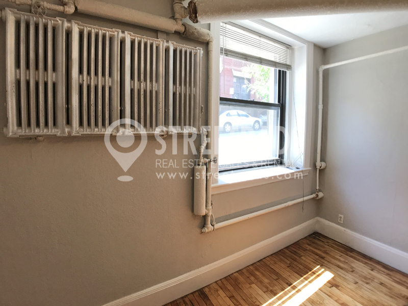 9 Sewall Ave, Coolidge Corner