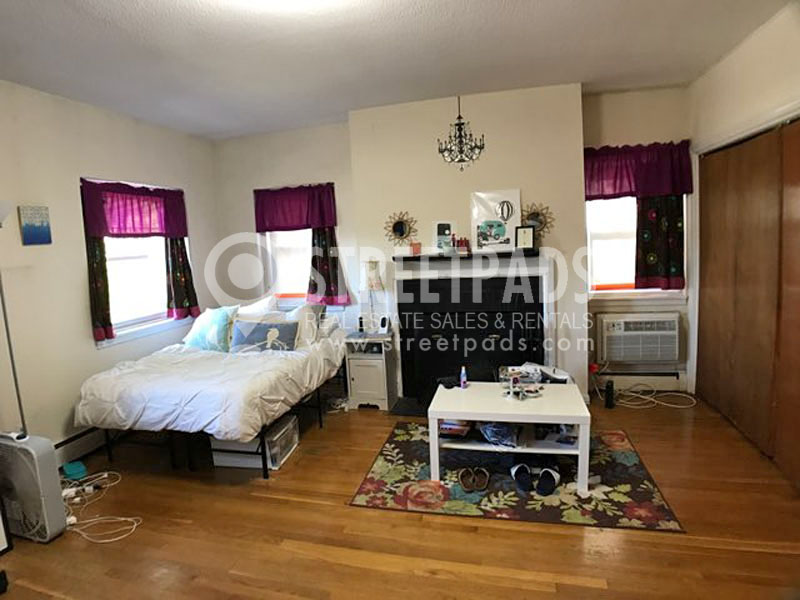 2018 Commonwealth Ave, Brighton