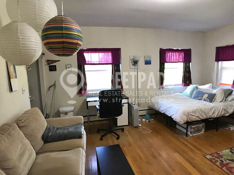 2018 Commonwealth Ave, Brighton