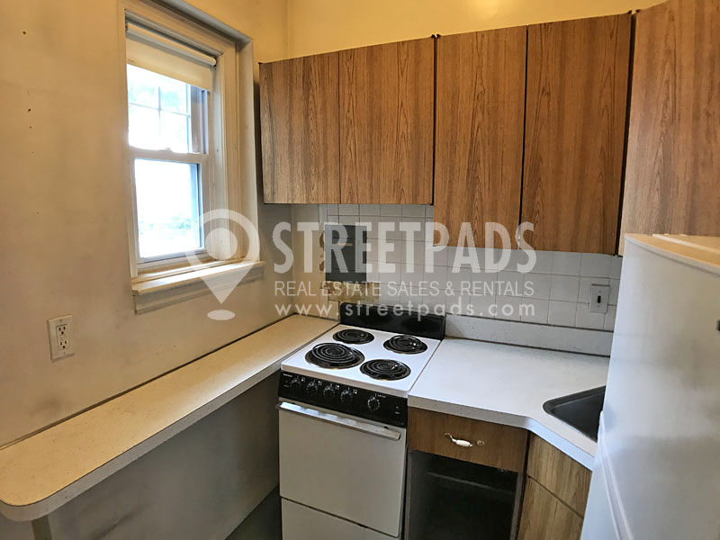 Photos of apartment on Commonwealth Ave.,Boston MA 02135