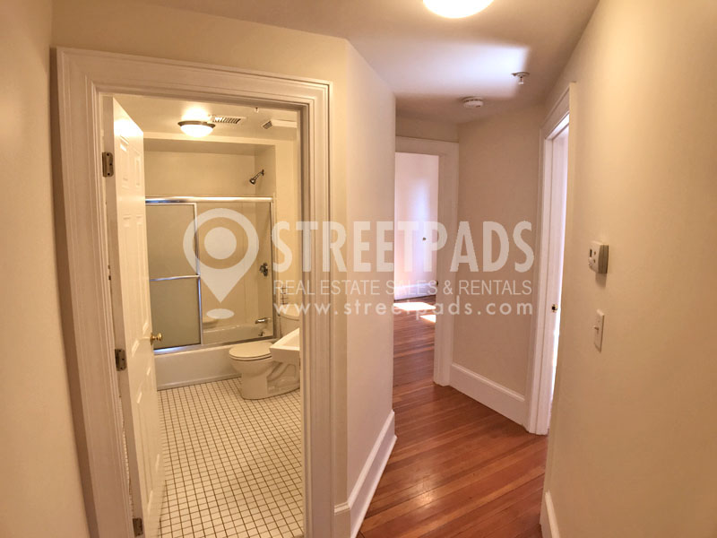 881 Massachusetts Ave, Central Square