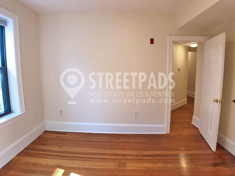 881 Massachusetts Ave, Central Square