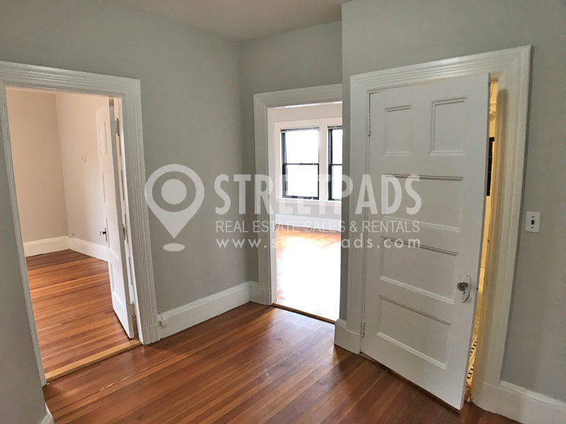 9 Sewall Ave, Coolidge Corner