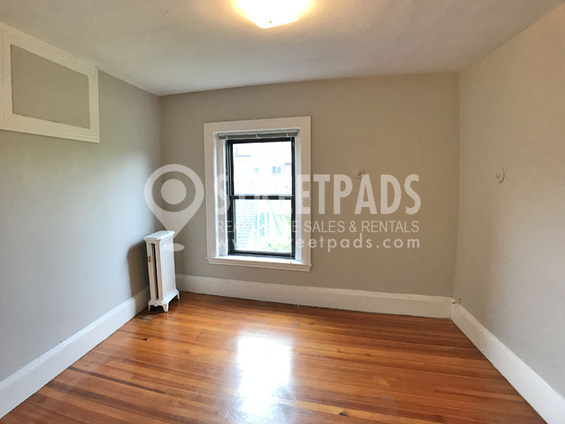 9 Sewall Ave, Coolidge Corner