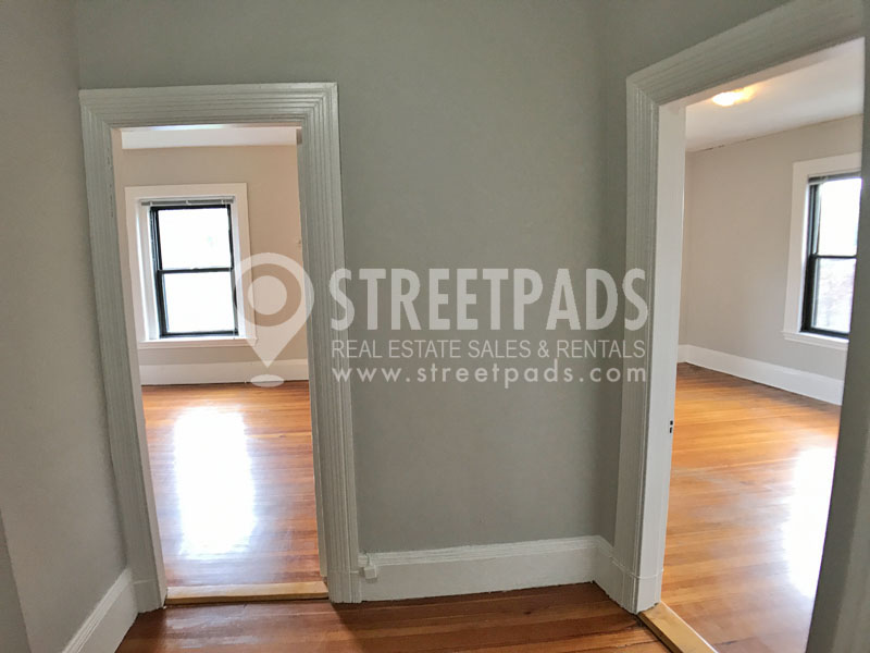 9 Sewall Ave, Coolidge Corner