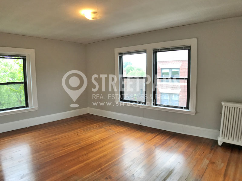 9 Sewall Ave, Coolidge Corner