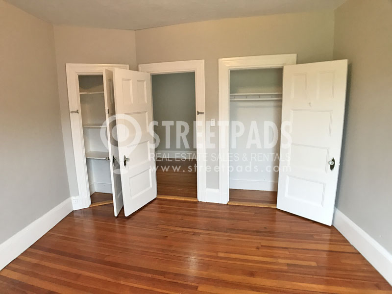 9 Sewall Ave, Coolidge Corner