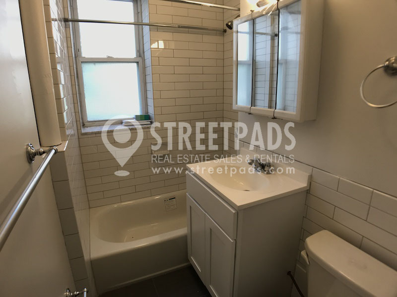 1800 Commonwealth Ave, Brighton