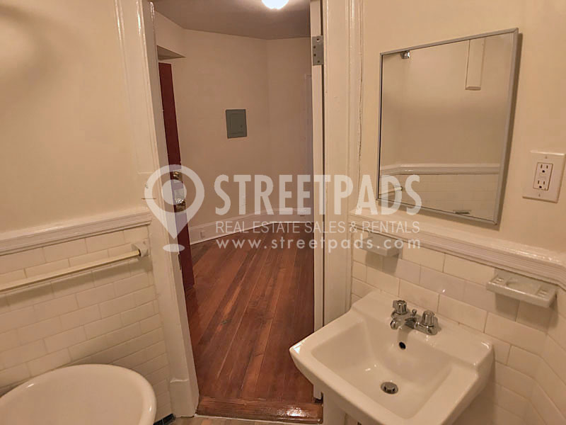 885 Massachusetts Ave, Central Square