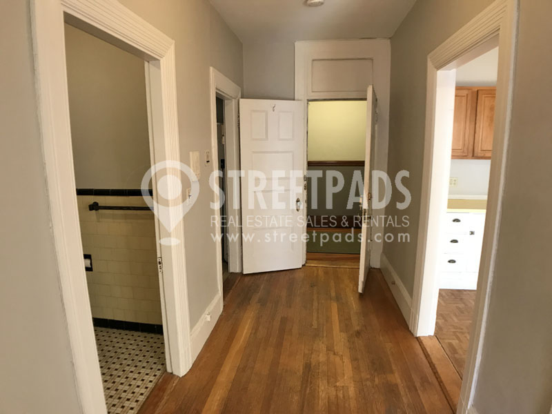 9 Sewall Ave, Coolidge Corner