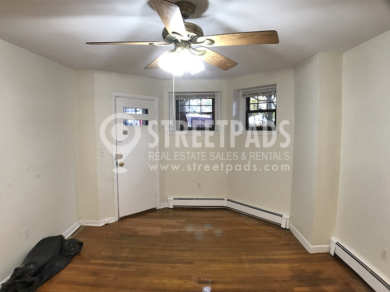 Photos of apartment on Queensberry St.,Boston MA 02215