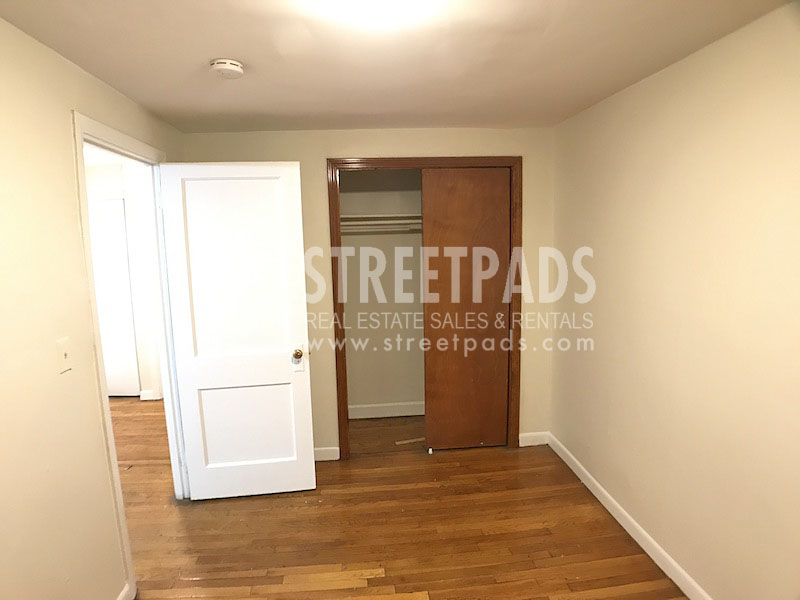 Photos of apartment on Queensberry St.,Boston MA 02215