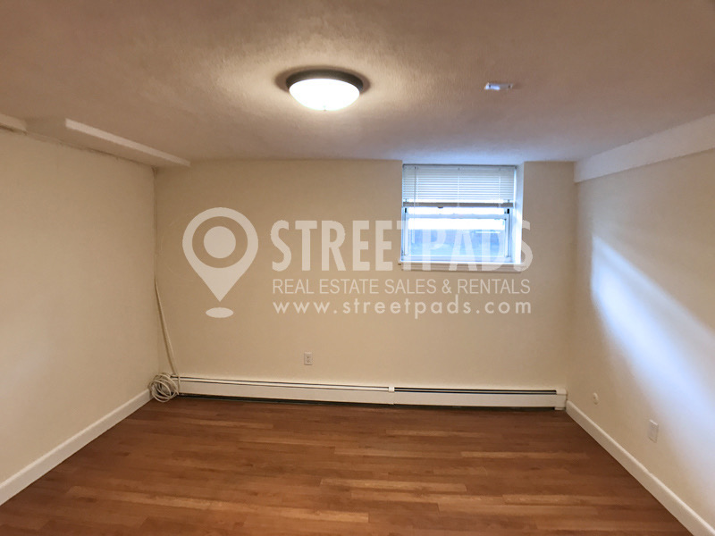 168 North Beacon St, Brighton