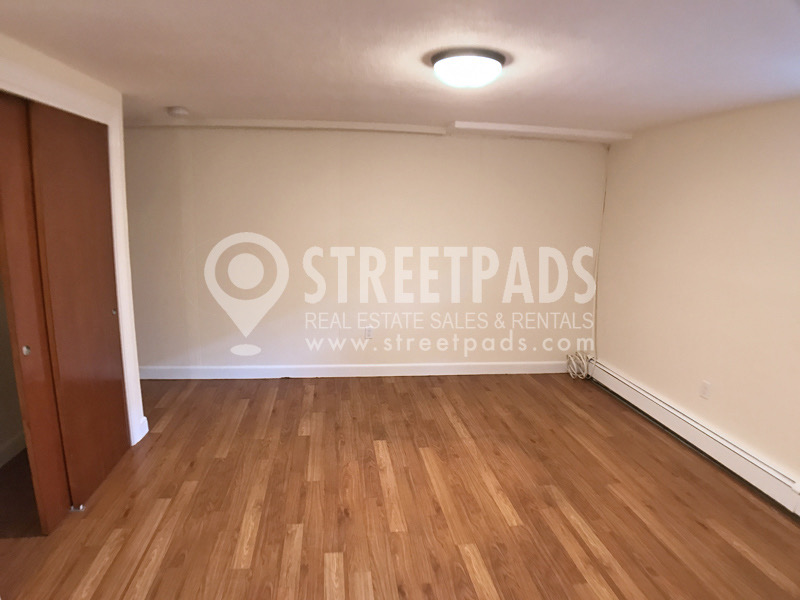 168 North Beacon St, Brighton