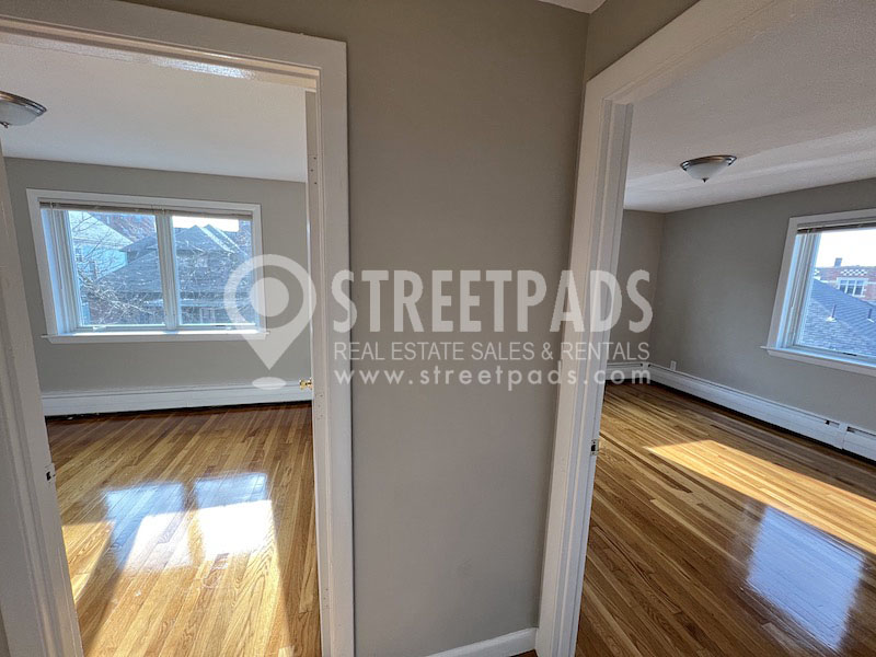 Photos of apartment on Evergreen St.,Boston MA 02130
