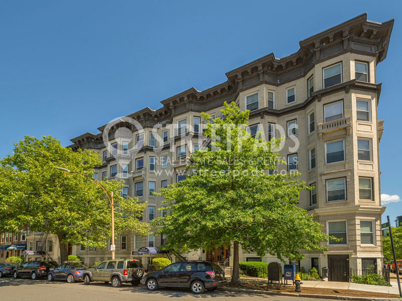 1298 Commonwealth Ave, Allston