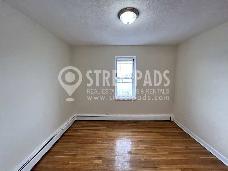 168 North Beacon St, Brighton