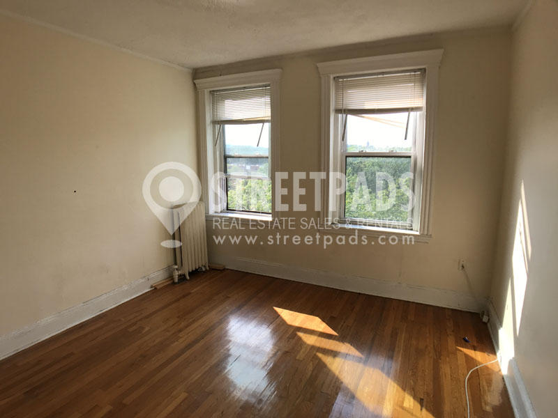 Photos of apartment on Saint Stephen St.,Boston MA 02115