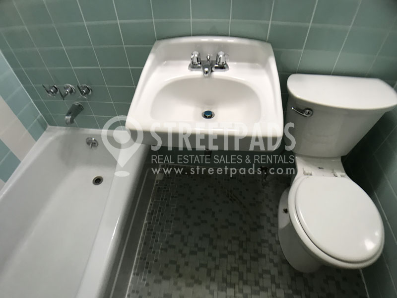 1315 Commonwealth Ave, Allston