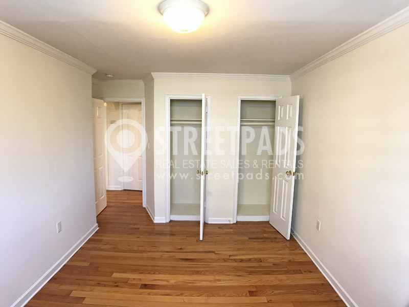 60 Brattle St, Harvard Square