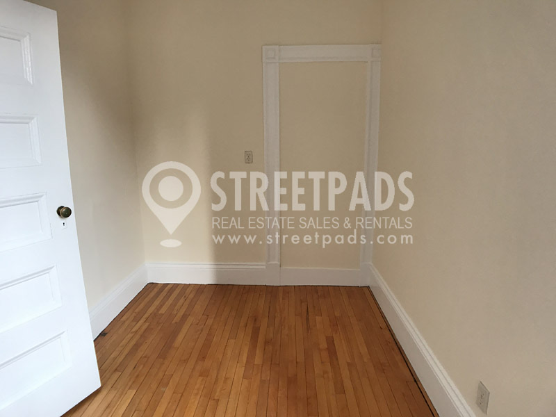 2 Ware St, Mid-Cambridge