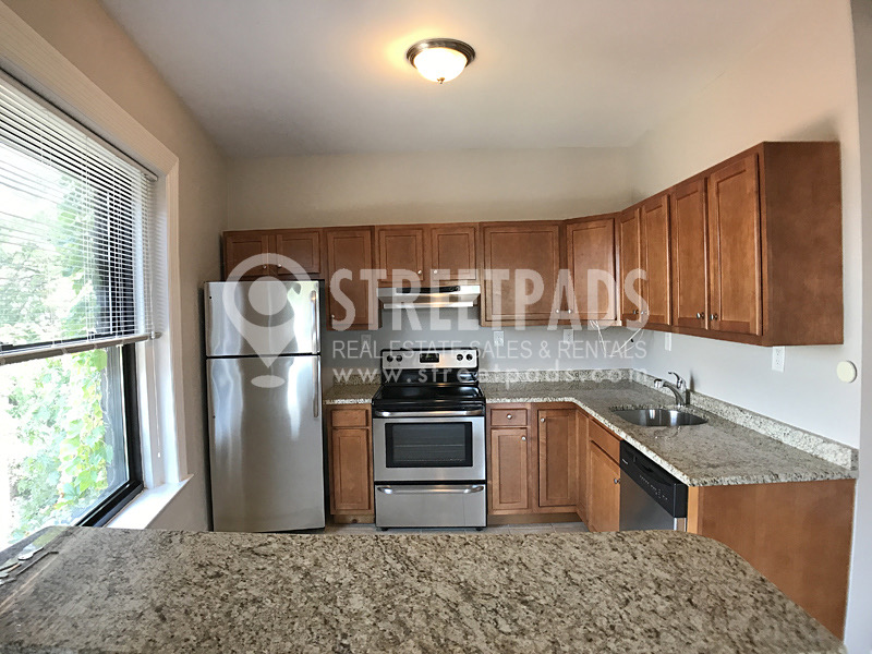 9 Sewall Ave, Coolidge Corner