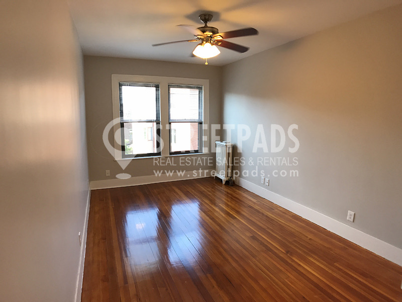 9 Sewall Ave, Coolidge Corner