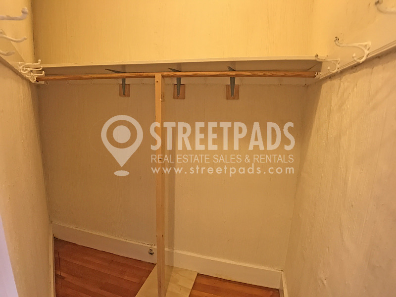 9 Sewall Ave, Coolidge Corner