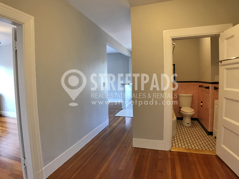 9 Sewall Ave, Coolidge Corner