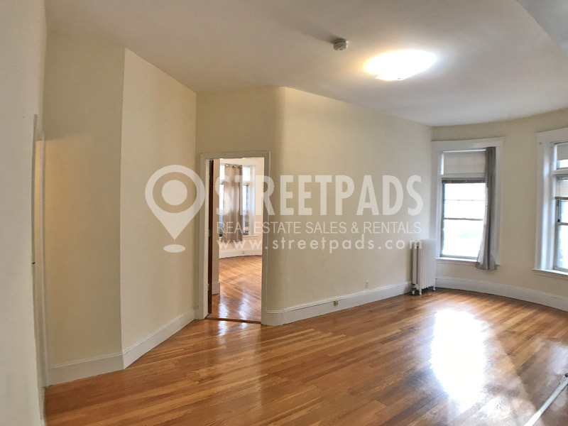 1315 Commonwealth Ave, Allston