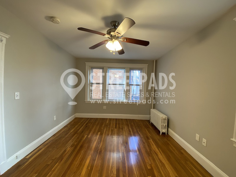 11 Gray St, Harvard Square