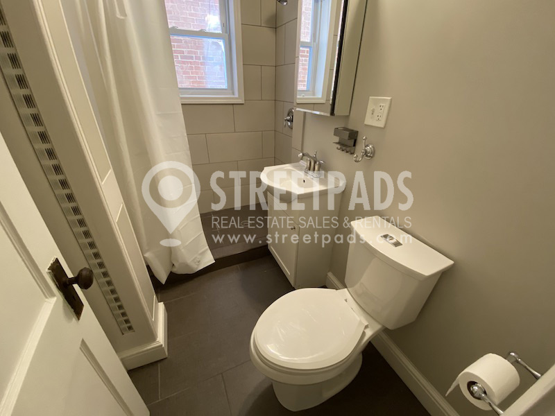 11 Gray St, Harvard Square