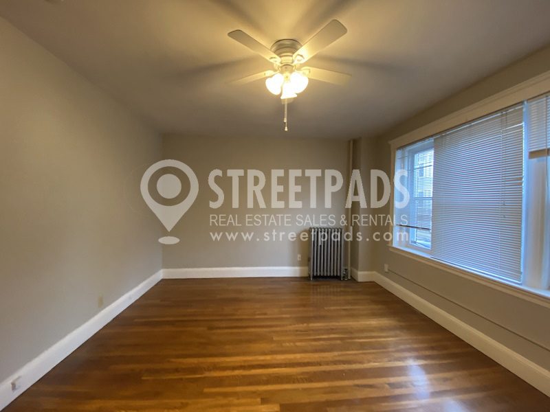 11 Gray St, Harvard Square