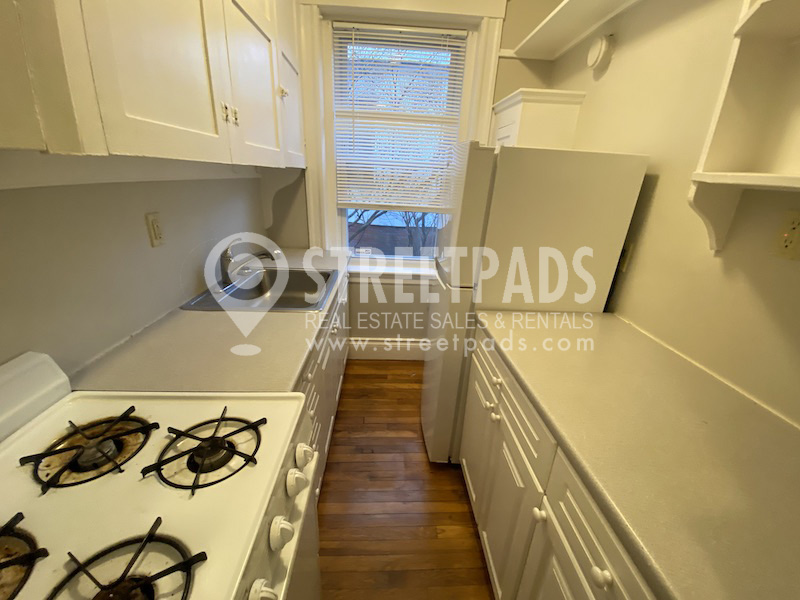 11 Gray St, Harvard Square