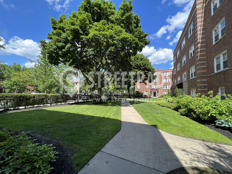 Photos of apartment on Beacon St.,Brookline MA 02446